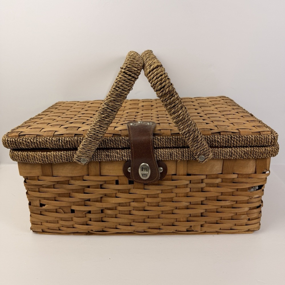 Vintage Woven Wicker Picnic Basket Floral Lined Cottagecore Boho Hamper